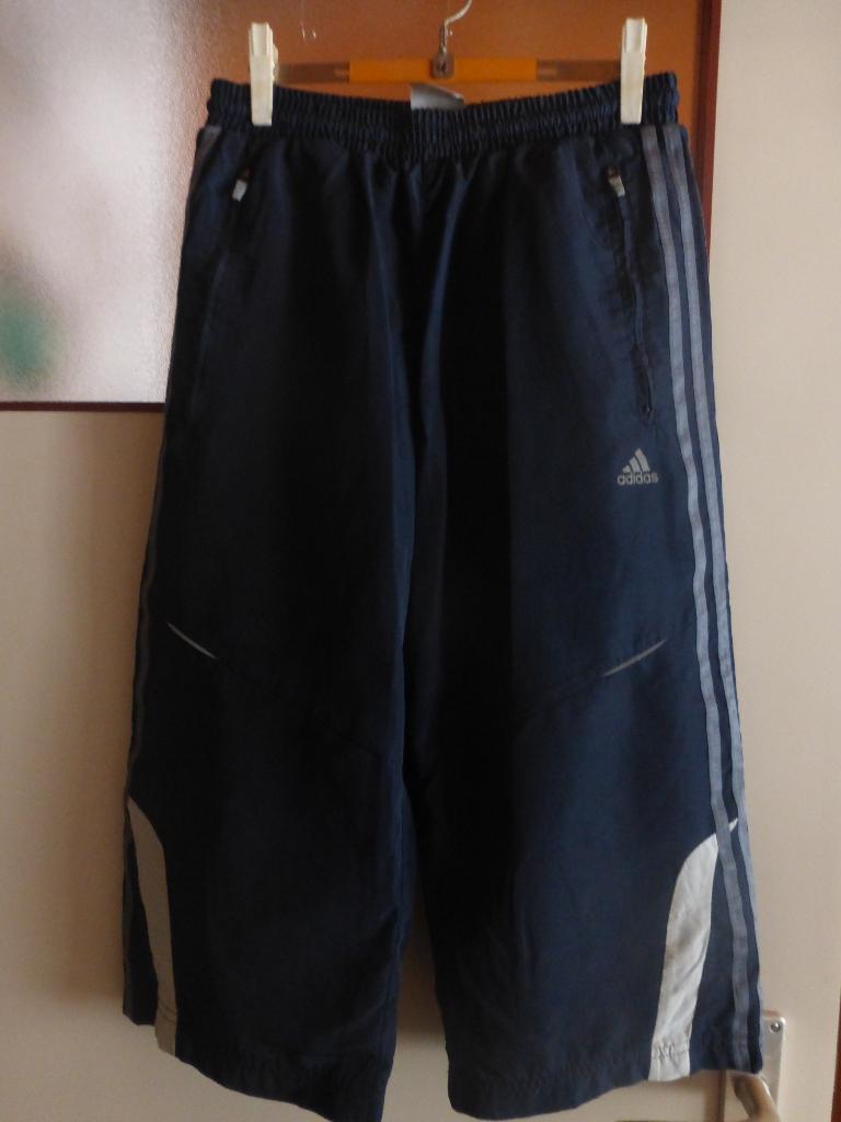 ADIDAS 3/4 broek of lange broek, marineblauw T:S, Kinderen en Baby's, Kinderkleding | Overige, Ophalen of Verzenden, Zo goed als nieuw