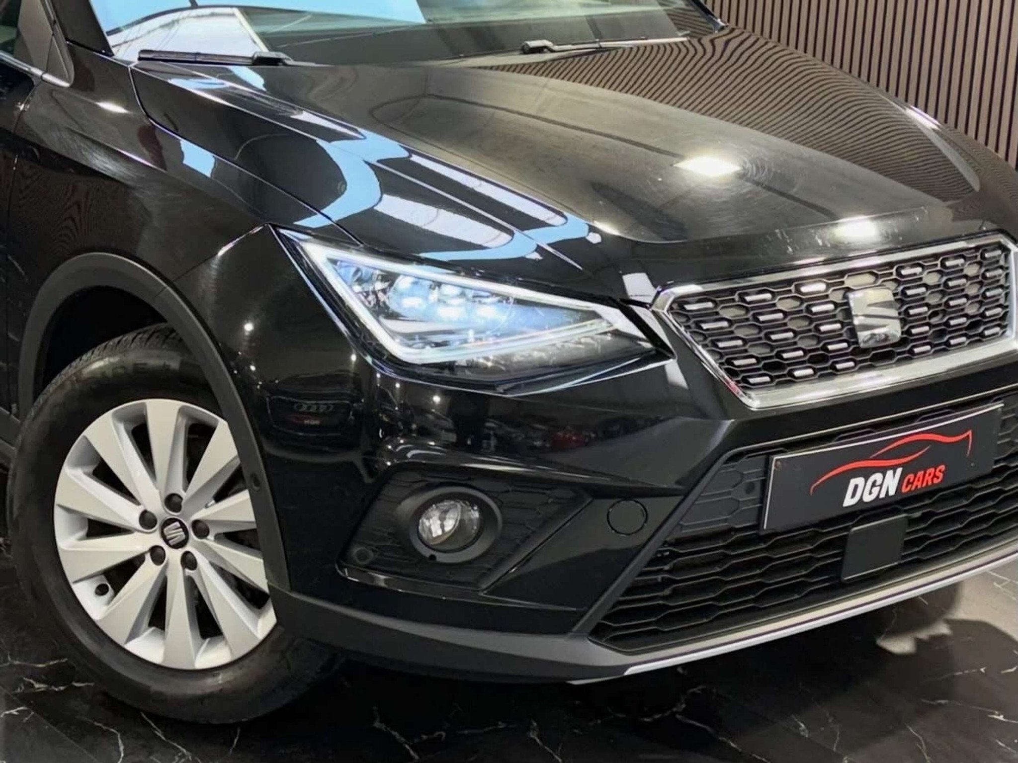 SEAT Arona Arona 1.0 TSI Xcellence (EU6.2), Autos, Seat, Achat, Entreprise, Noir, 5 portes