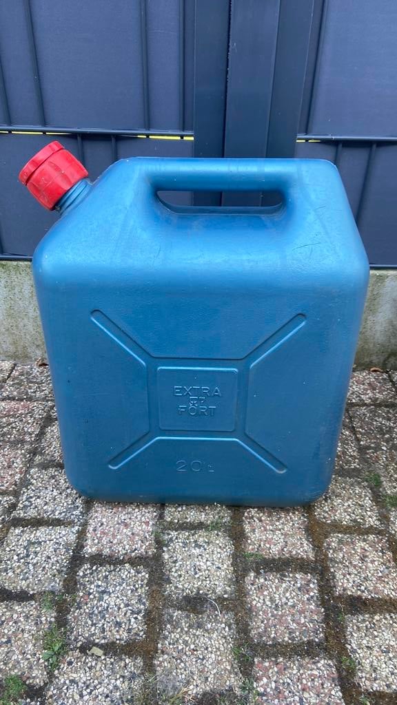 Jerricane 20l, Tuin en Terras, Tuinstoelen, Ophalen