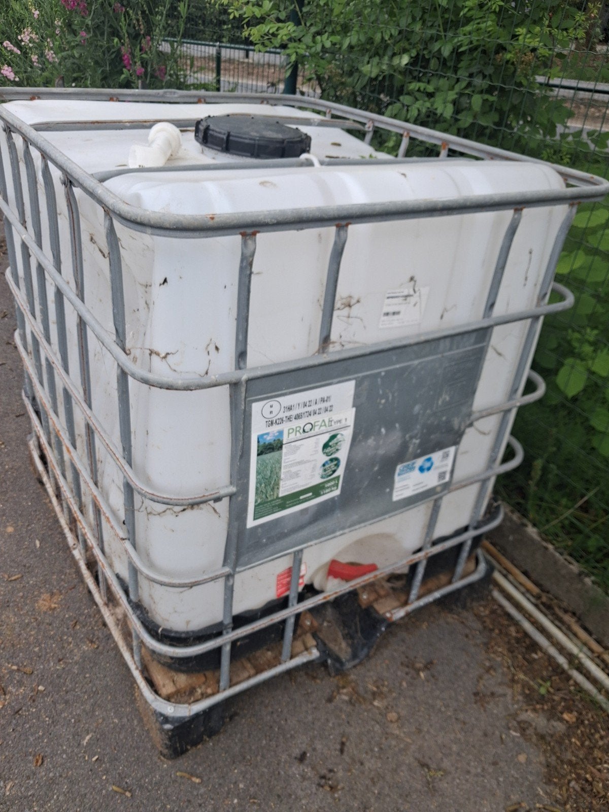 IBC vat 1000lt, Ophalen