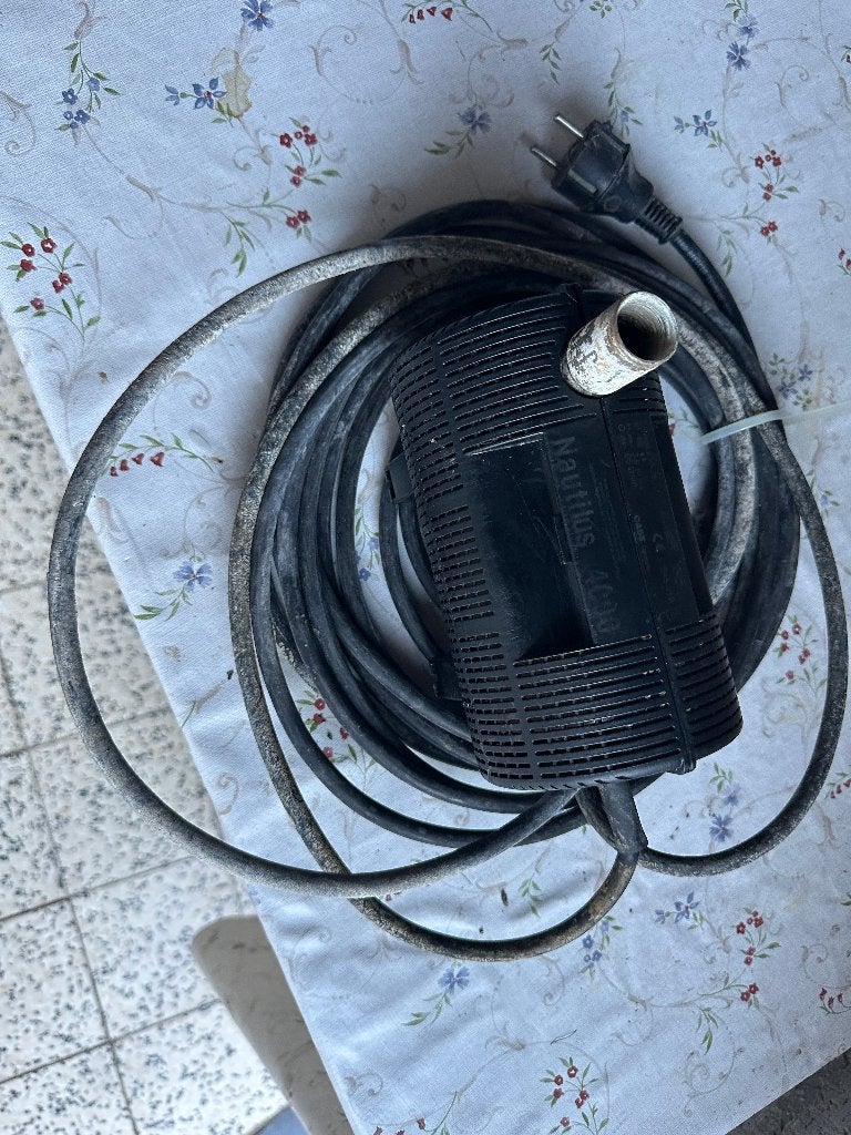 Vijverpomp Oase en UVC Aqua Forte nieuw, Tuin en Terras, Ophalen, Zo goed als nieuw, Vijverpomp