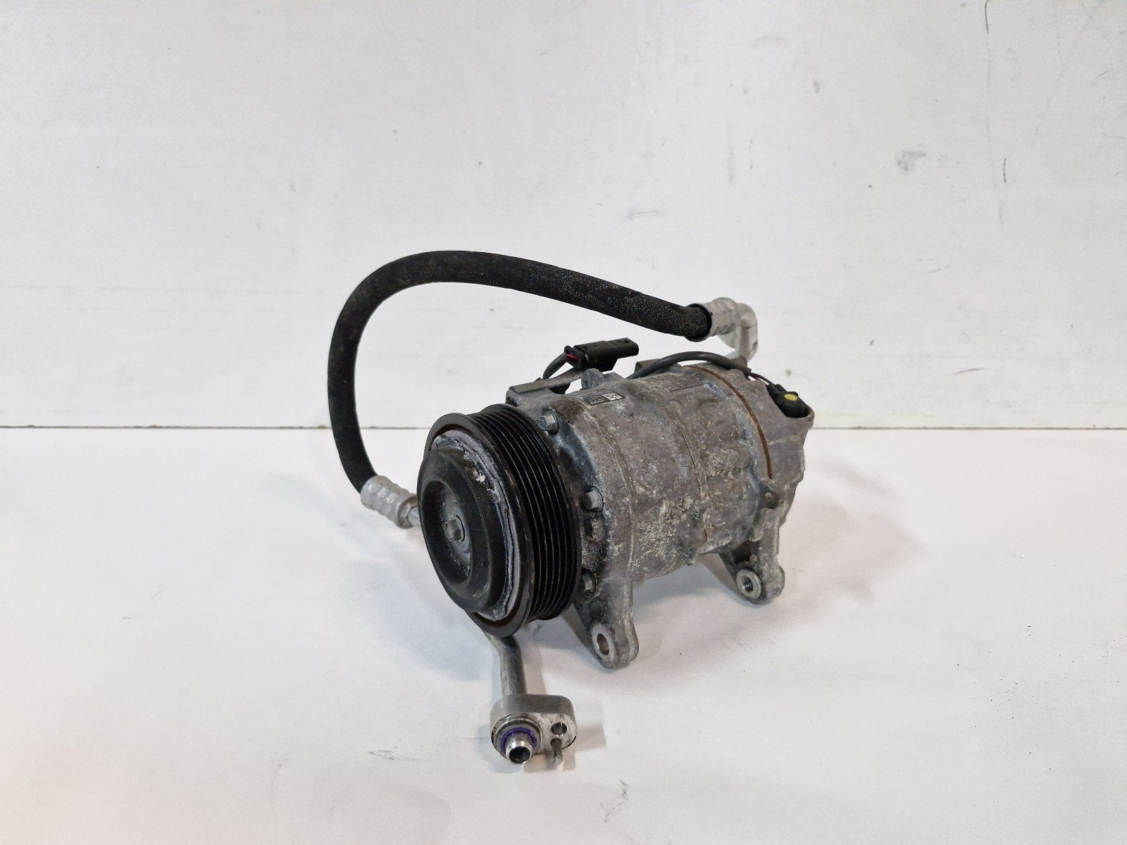 AIRCOCOMPRESSOR G22 G01 G02 BMW 3 serie (G20) (64526994082), Auto-onderdelen, Gebruikt, BMW, Petuelring 130
80809  München, DE