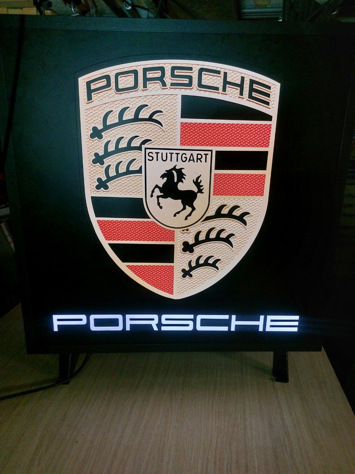 Grote Porsche lichtbak, Ophalen