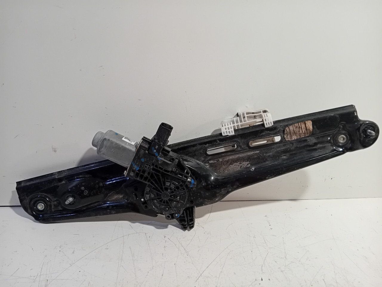 Raammechaniek elektrisch links achter BMW X3, Onderdelen@venauto.nl, Van der Ven Autorecycling B.V., Gebruikt, Ettenseweg 76, 4706 PB Roosendaal, The Netherlands
