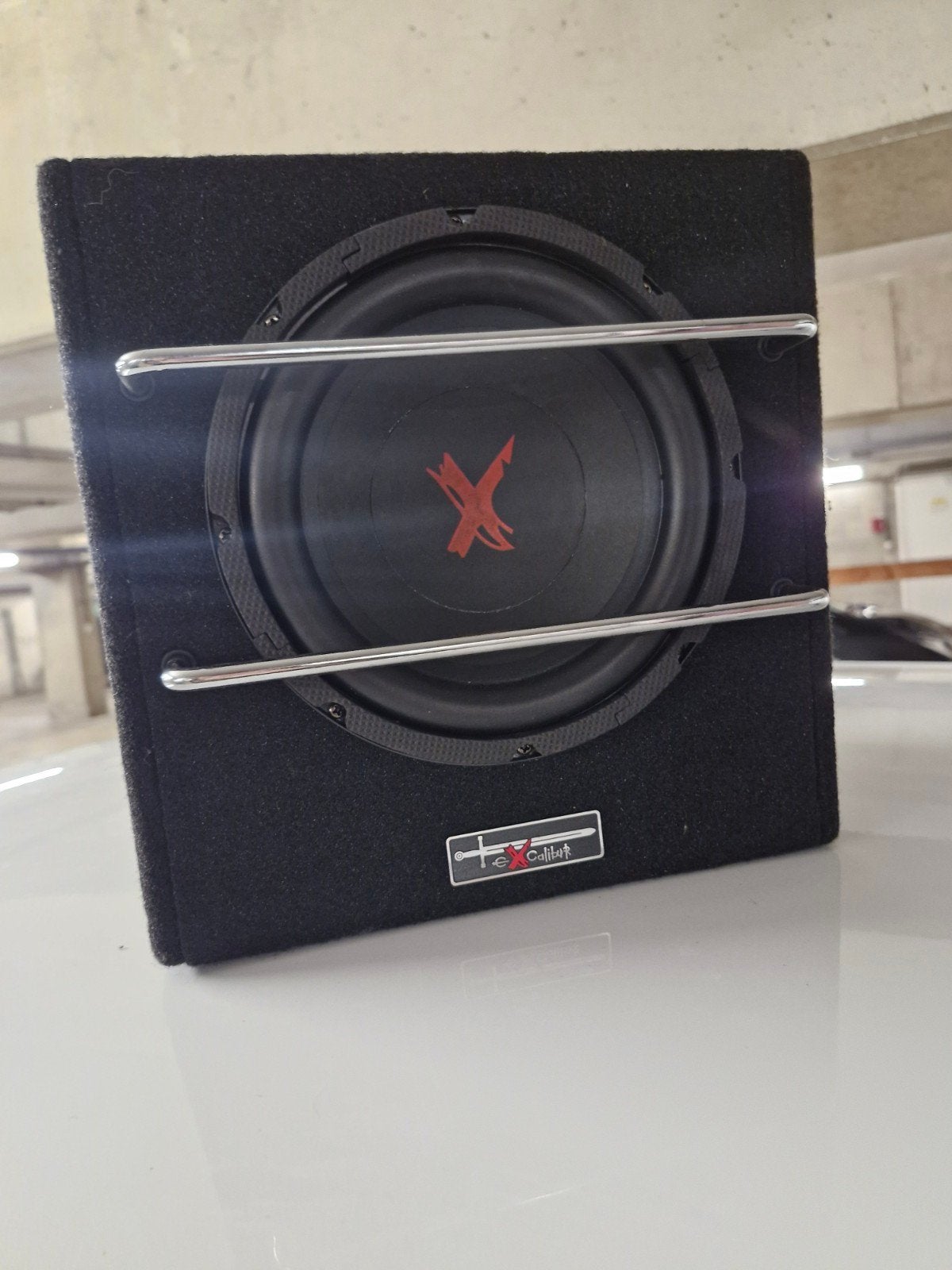 subwoofer, Auto diversen, Ophalen of Verzenden, Zo goed als nieuw