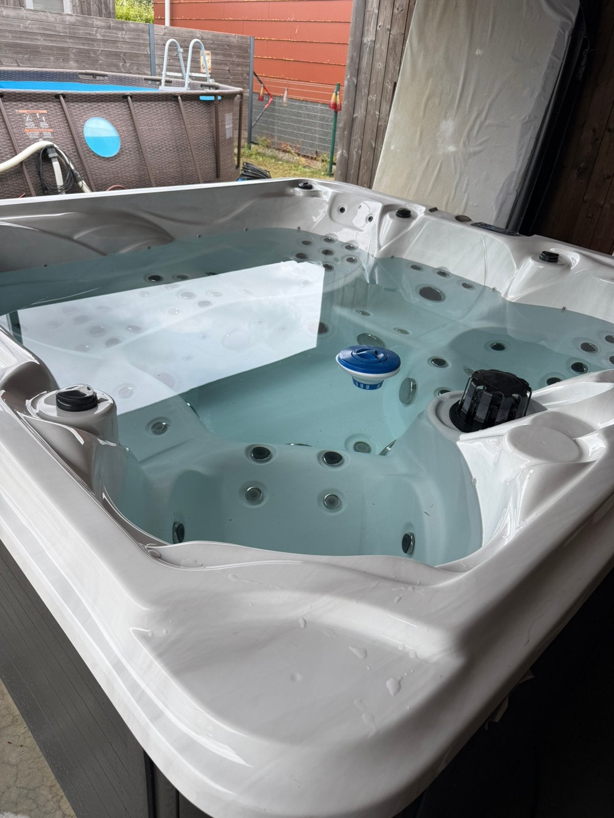 Jacuzzi Nashville met balboa sturing afmetingen 220 /220/90, Enlèvement, Utilisé, Couverture, Fixé