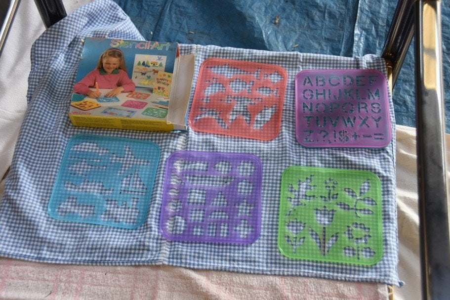 Knutsel en teken materiaal, Ophalen, Knutselen