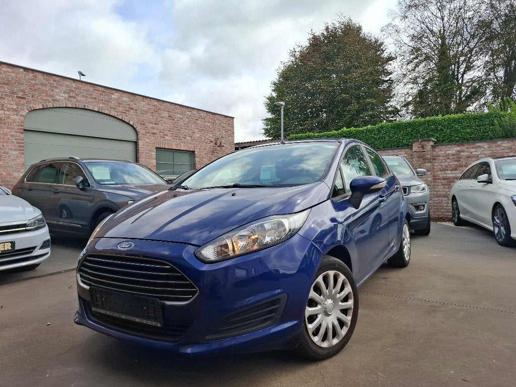 Ford Fiesta , 1.5TDCi , 5-deurs, Export/meeneem prijs, Auto's, Voorwielaandrijving, Euro 5, Stof, 1498 cc
