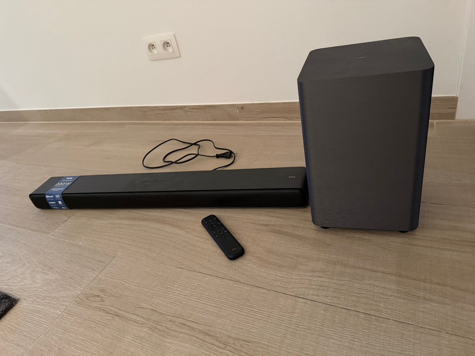 Barre de son S55H 2.1 avec caisson de basses sans fil, Enlèvement, Bluetooth, Comme neuf