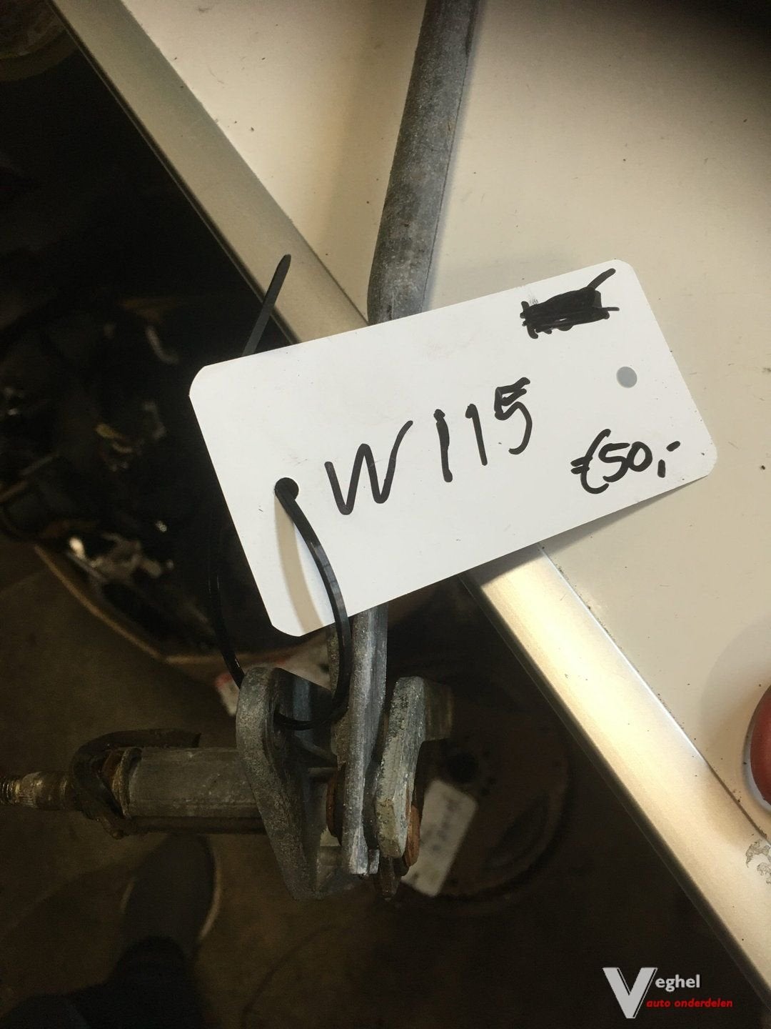 Mercedes W115 Ruitenwisser mechaniek, Gebruikt, -, -, Ophalen of Verzenden