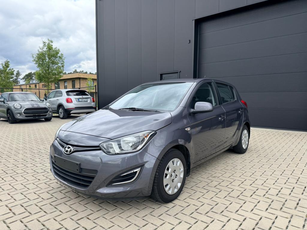 Hyundai I20 1.2 Benzine - 2014 - 55 000 km!, Auto's, Hyundai, Bedrijf, Te koop, i20, ABS, Airbags, Airconditioning, Bluetooth