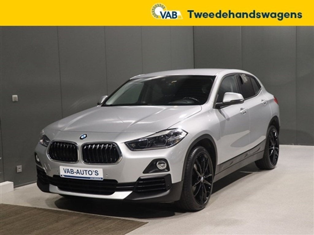 BMW X2   SDRIVE18I, 136 pk, Bedrijf, 5 zetels, 5 deurs
