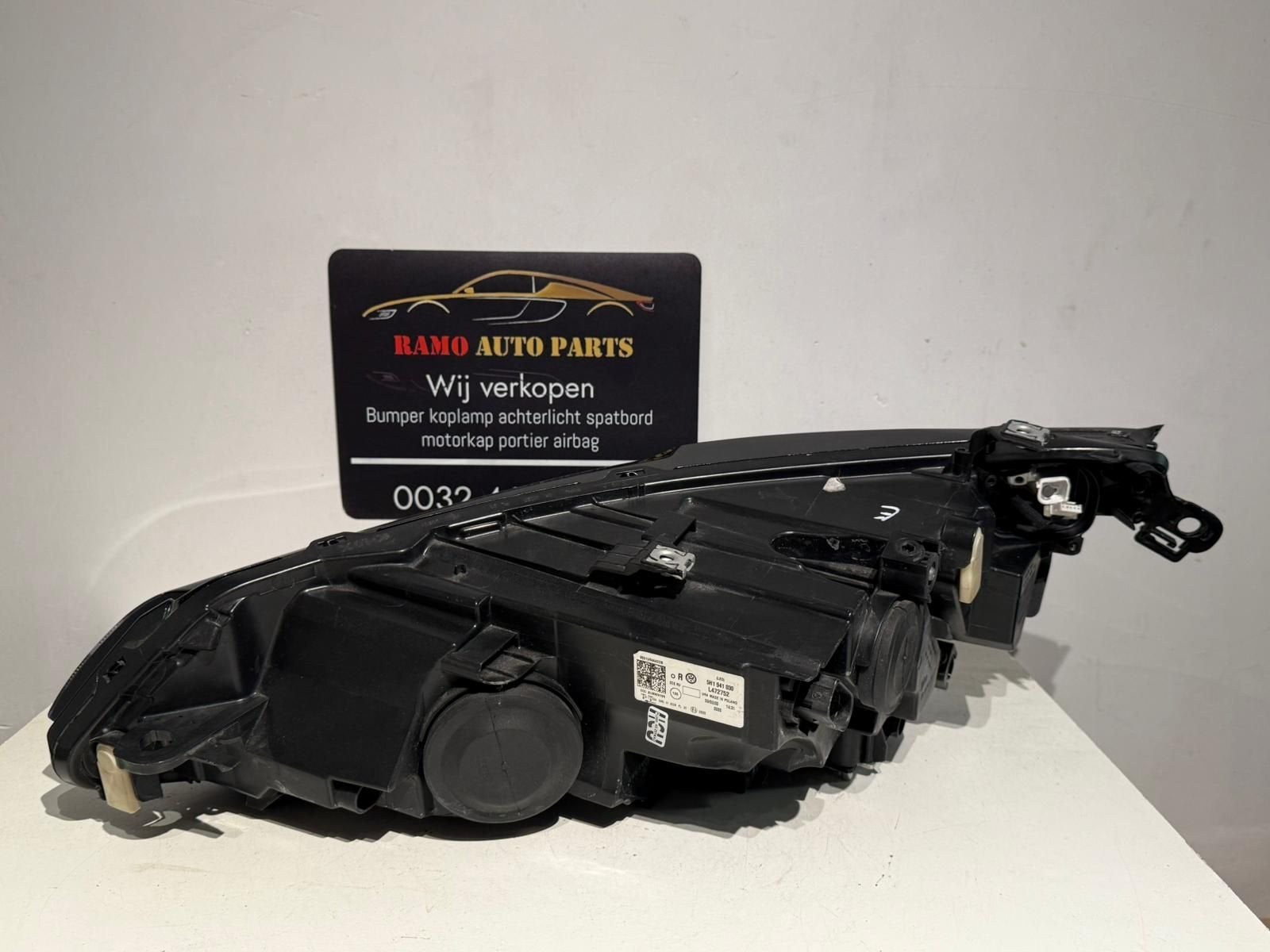 VW GOLF 8 VIII KOPLAMP FULL LED RECHTS 5H1941030, Auto-onderdelen, Gebruikt, -, Volkswagen, -