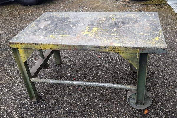 Zware vintage oude ijzeren draaibare werkbank industrieel, Antiek en Kunst, Ophalen