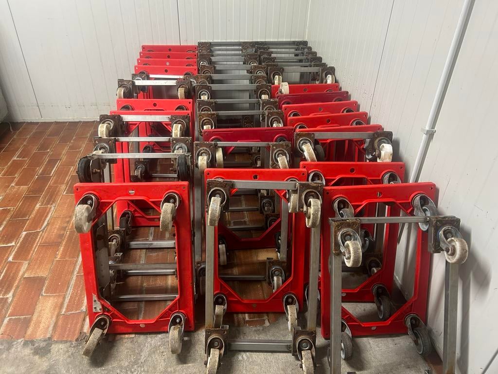 Chariots, tous pour 400 euros, prix fixe, Divers, Enlèvement, Comme neuf