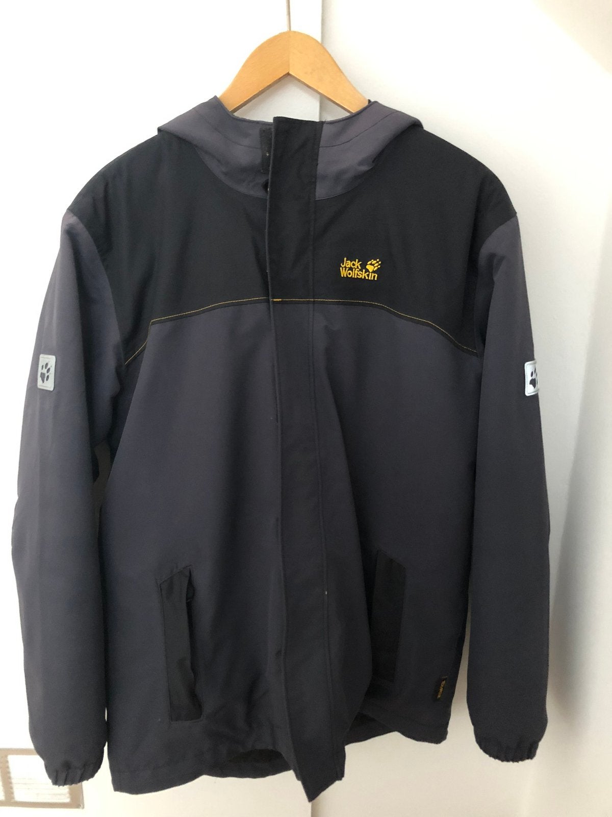 Jack Wolfskin winterjas, maat 176, Ophalen, Zo goed als nieuw