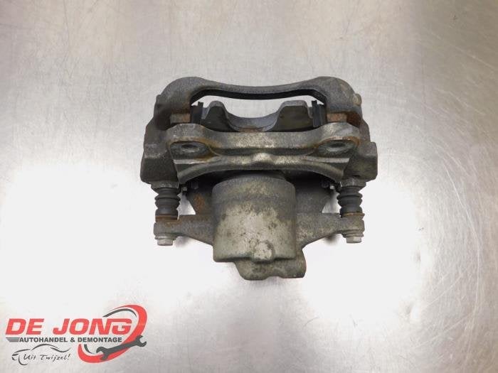 Etrier de frein (pince) avant gauche d'un Fiat 500L, -, 3 mois de garantie, Utilisé, -