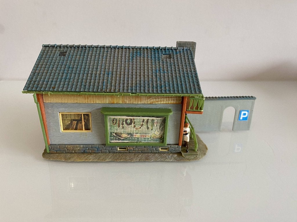 HO Beenhouwer winkel (809), Hobby & Loisirs créatifs, Trains miniatures | HO, Autres marques, Enlèvement ou Envoi, Utilisé, Pont, Tunnel ou Bâtiment