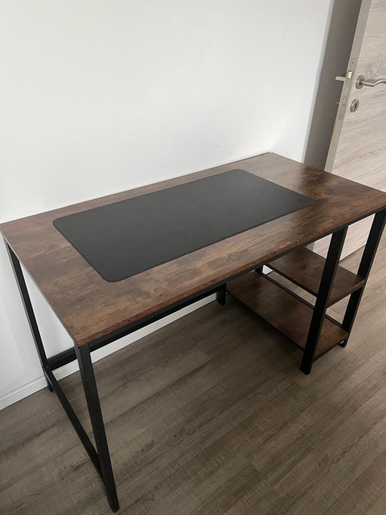 Bureau tafel, Huis en Inrichting, Bureaus, Ophalen, Zo goed als nieuw