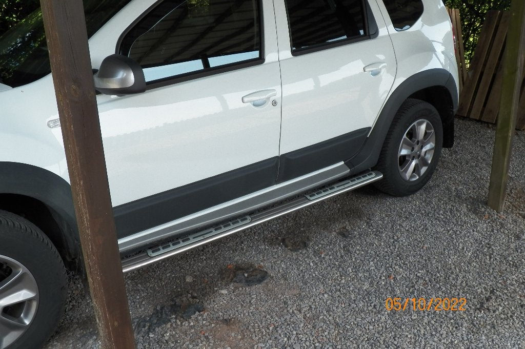 marchepied Dacia Duster 2017     200€, Autos : Pièces & Accessoires, Enlèvement, Utilisé, Dacia