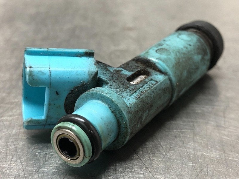 INJECTOR BRANDSTOF Toyota Camry (CV30) (|2325028020|), Gebruikt, Toyota