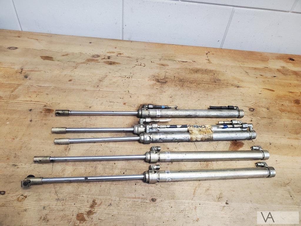 VW Golf 3 4 cabrio 1993 - 2002 hydrauliek cabriodak cilinder, Gebruikt, -, Volkswagen, -