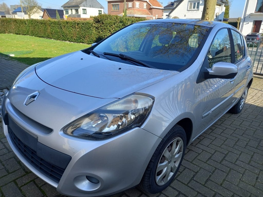 Renault Clio 1.2 essence 55kw /07-2011/5portes/Garantie 1an, Auto's, Renault, Euro 5, Stof, 1169 kg, 135 g/km