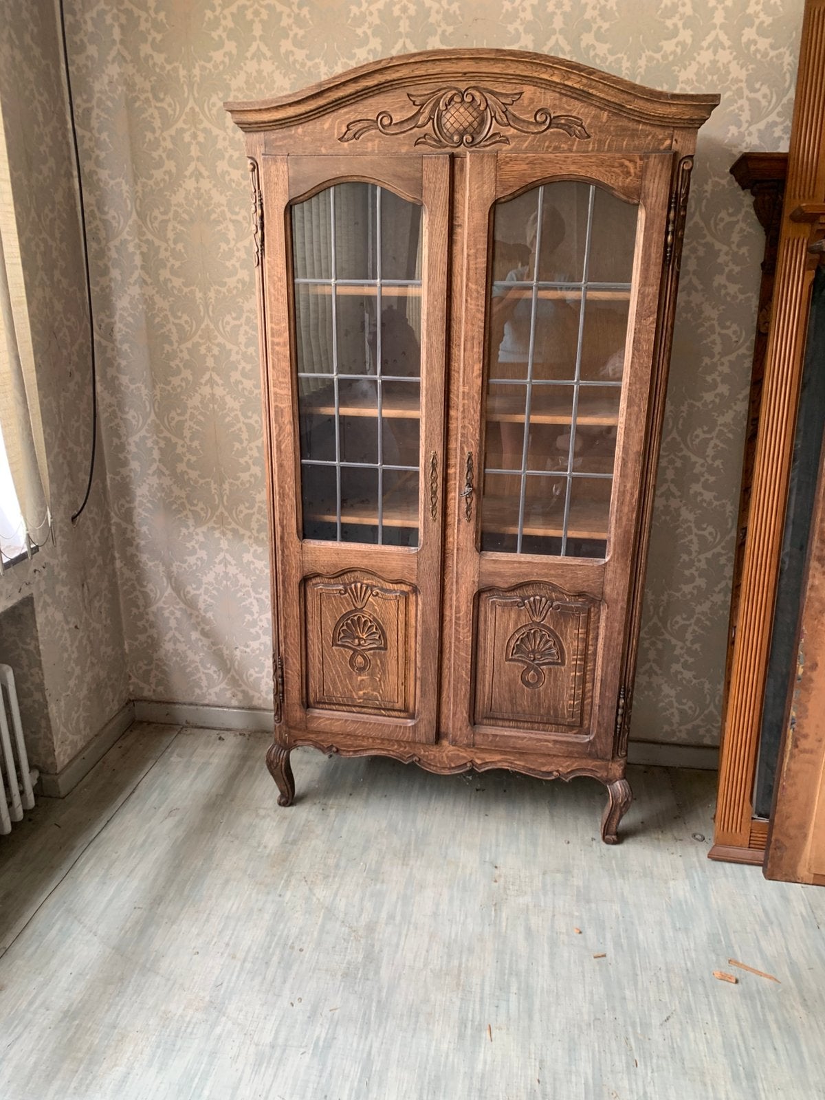 Ancienne armoire de style., Maison & Meubles, Armoires | Vitrines, Enlèvement, Comme neuf