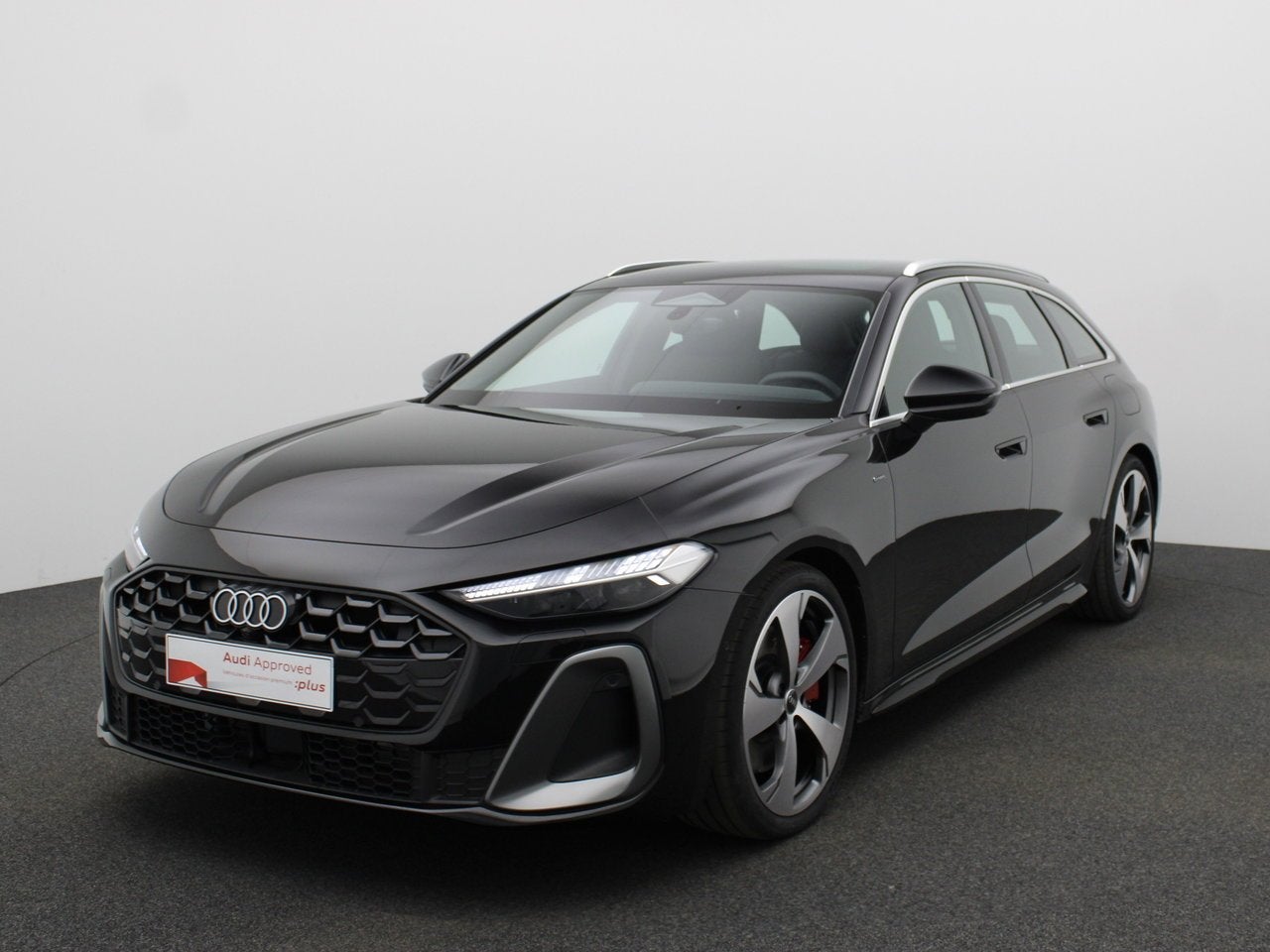 Audi A5 Avant e-hybrid (PHEV) S-Line e-hybrid 2.0 TFSI Quatt, Auto's, Automaat, Zwart, https://public.car-pass.be/vhr/b7f71016-6b5b-478d-b74d-258d152722fc