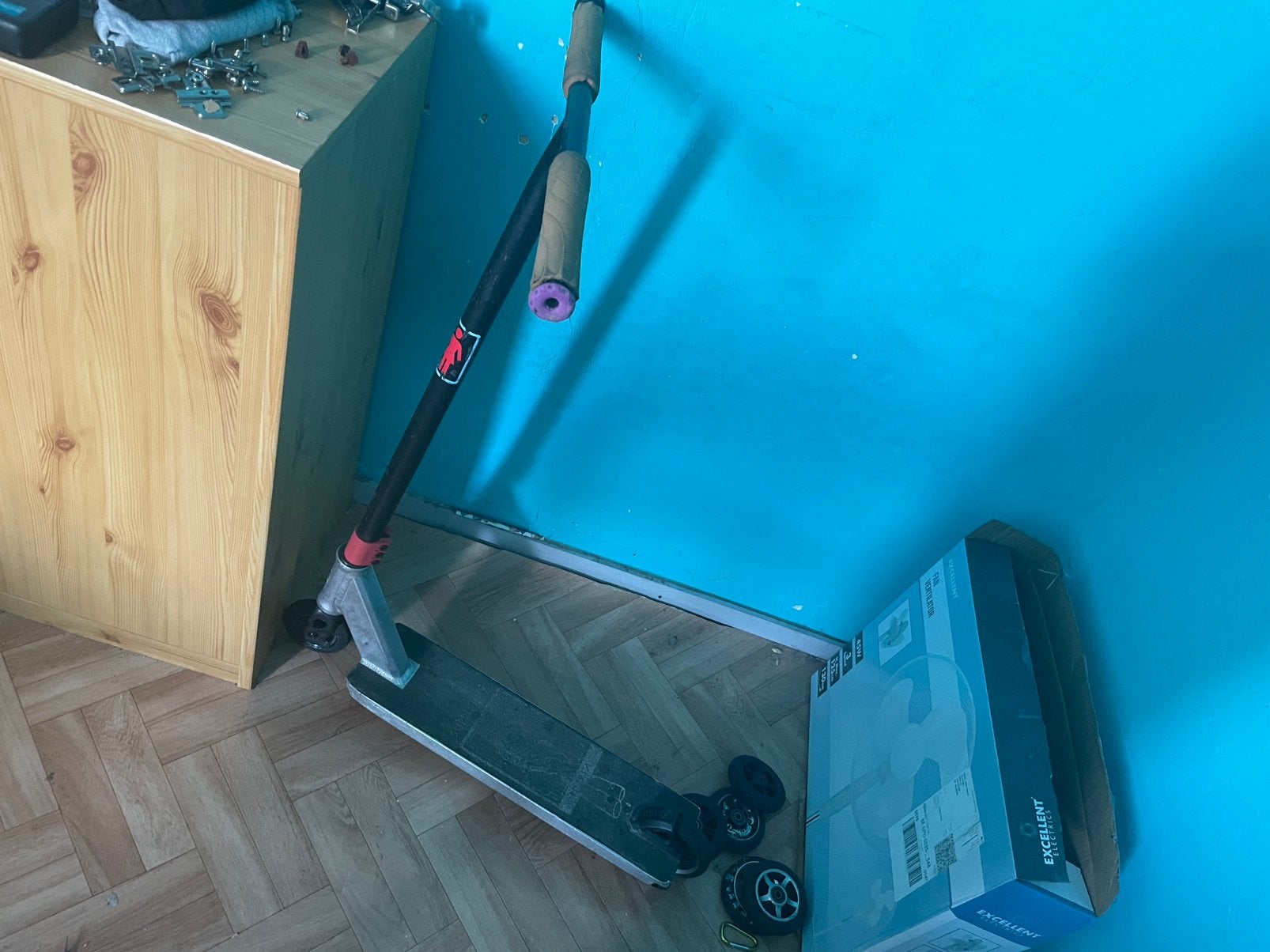 Stuntstep, Dieren en Toebehoren, Hondenbenches, Ophalen, Gebruikt