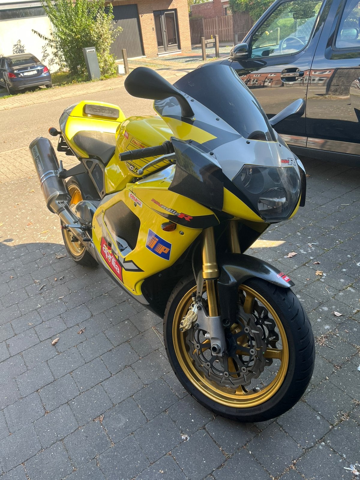 Aprilia RSV Mille, Motoren, 2 cilinders, Occasion, Motorrijbewijs A, Handgeschakeld