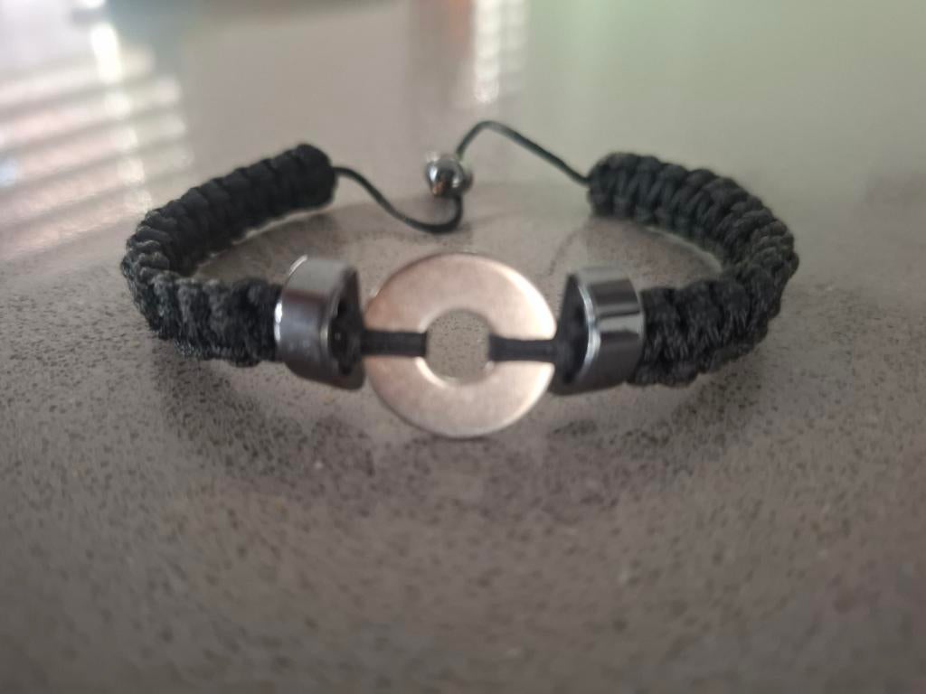 Neuf bracelet corde noir anneau argent, Enlèvement ou Envoi, Neuf, Noir, Argent
