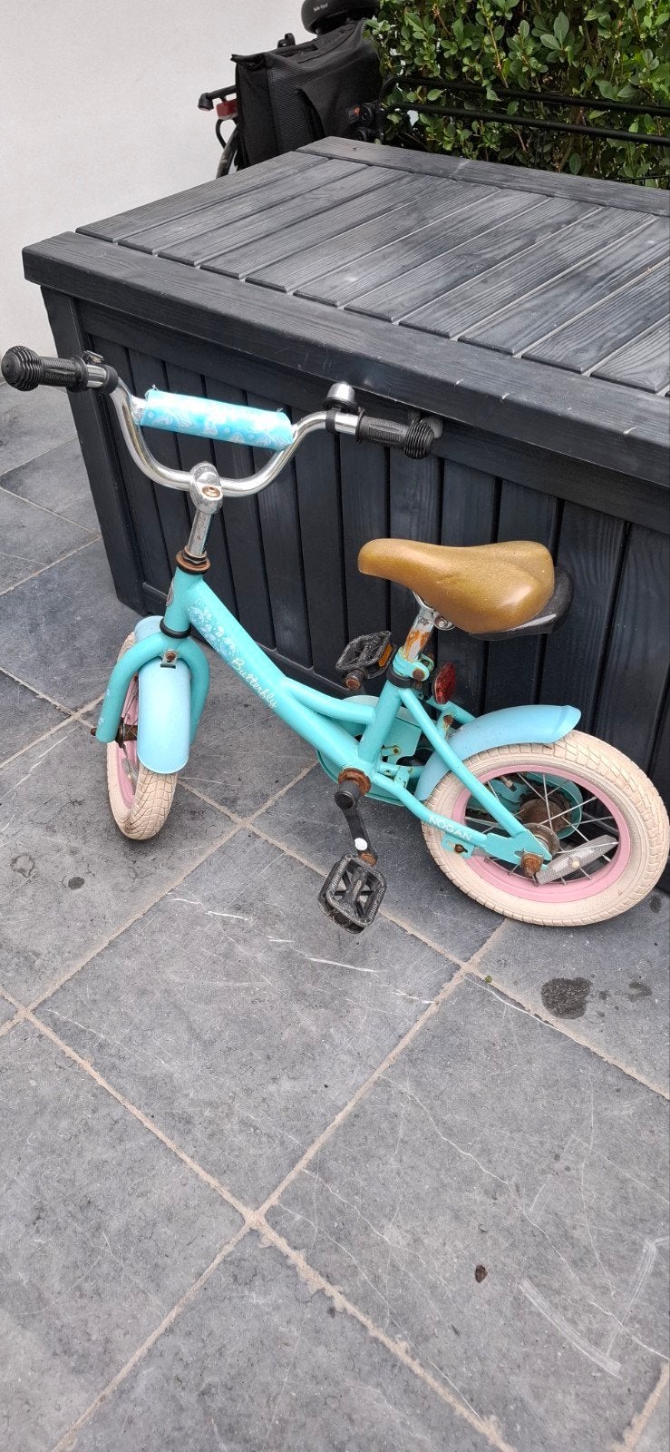 kinderfiets kleur lichtblauw 12 inch, Fietsen en Brommers, Ophalen, Gebruikt, Terugtraprem