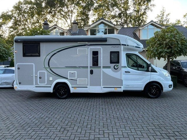 Chausson TITANIUM 777 ULTIMATE TEILINTEGRIERT, Caravanes & Camping, Jusqu'à 4, Entreprise, Intégral, Chausson