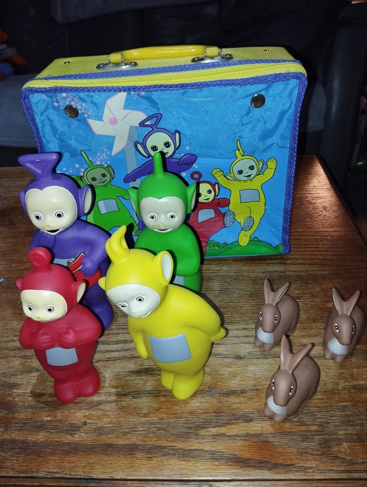 teletubbies set, Enlèvement, Utilisé