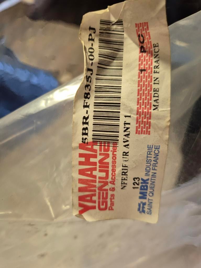 Nieuwe neus mbk yamaha aerox.nitro, Motos, Enlèvement