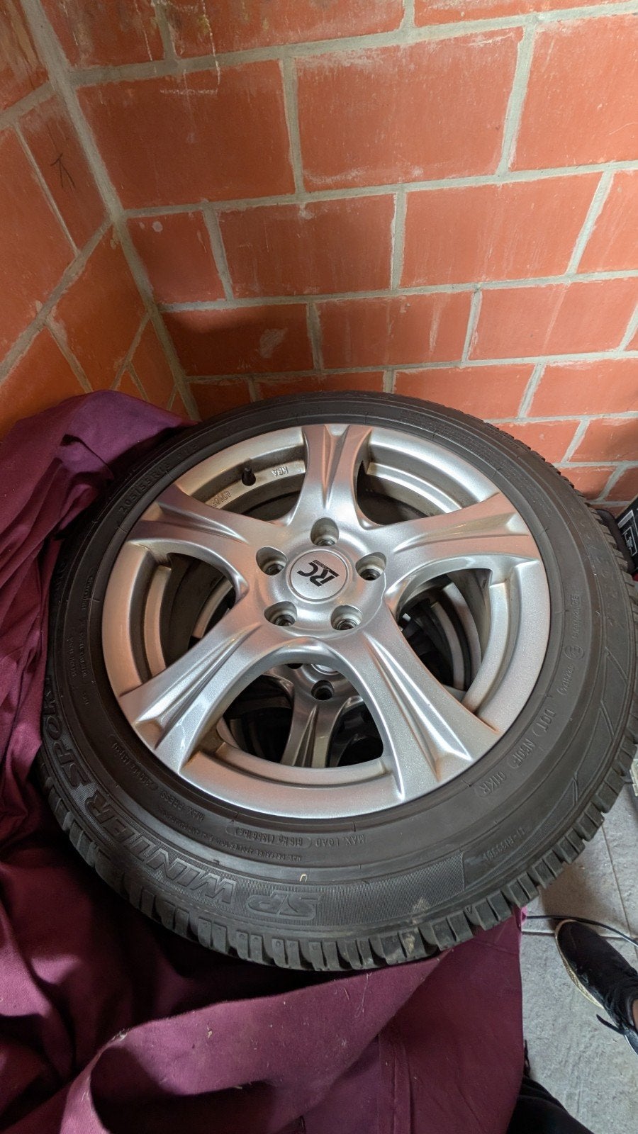 Winterset velgen + banden 16 inch, Ophalen, Gebruikt, 255 mm, 16 inch