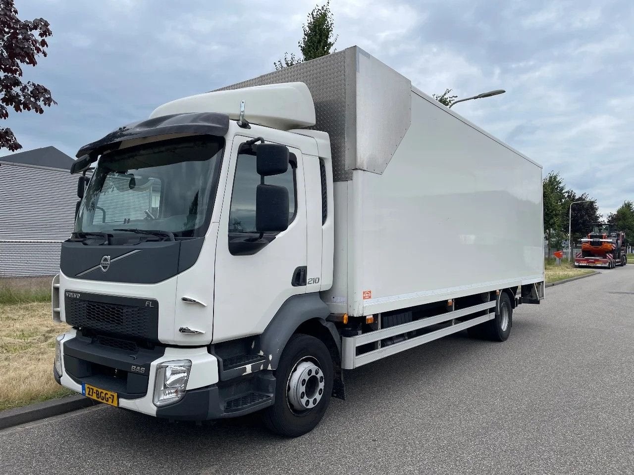 Volvo FL 210 euro 6 2015, Auto's, Automaat, Wit, Diesel, ABS