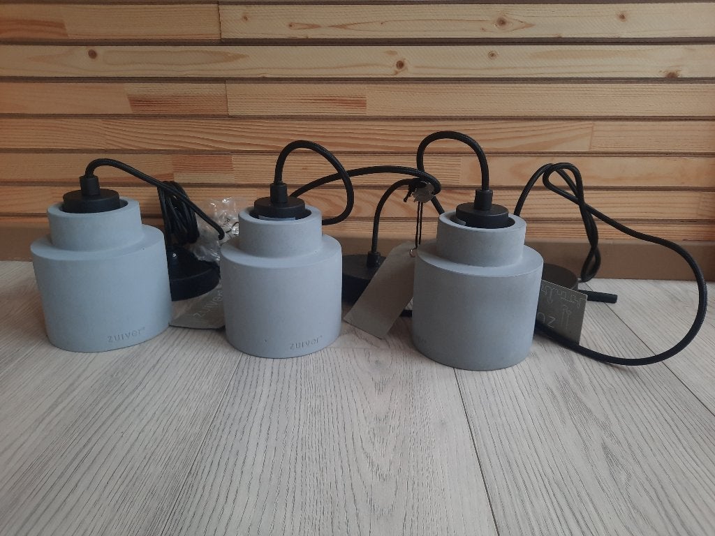 Beton hang lampen  van merk Zuiver, Huis en Inrichting, Lampen | Hanglampen, Nieuw, 75 cm of meer, Metaal, Overige materialen