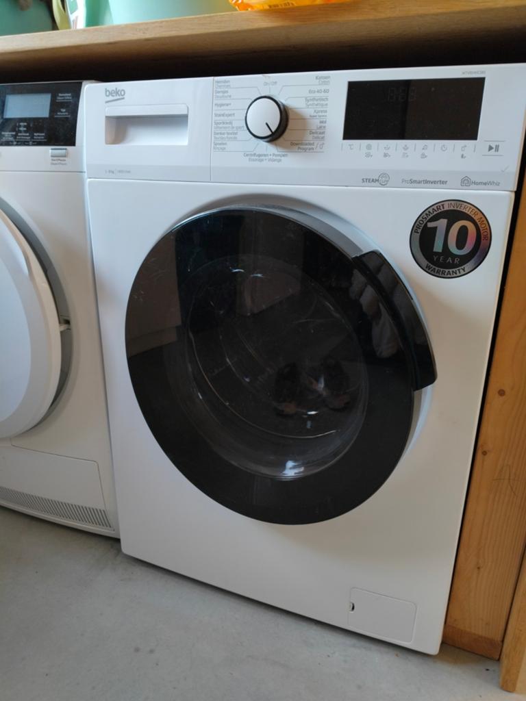 Wasmachine BEKO met WERK AAN, Ophalen, 1200 tot 1600 toeren, Gebruikt, Minder dan 85 cm