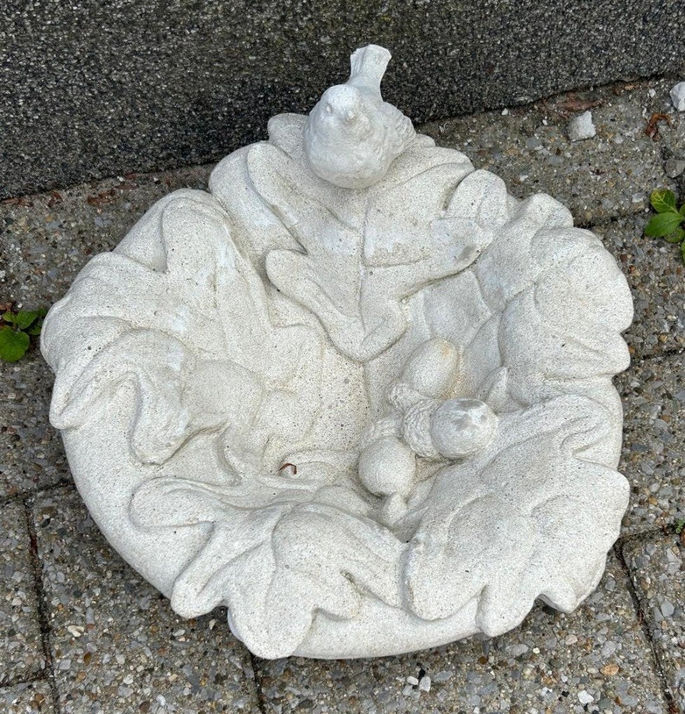 vogeldrinkbak, Ophalen