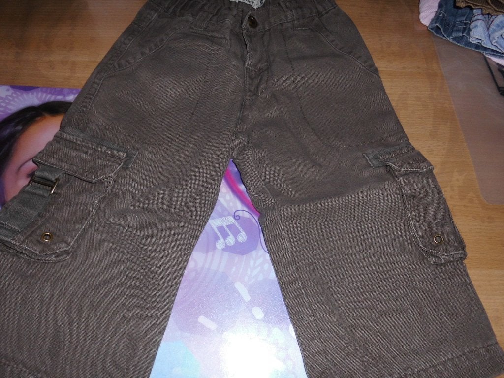 bruine broek 80, Kinderen en Baby's, Ophalen of Verzenden, Zo goed als nieuw, Jongetje, Jasje
