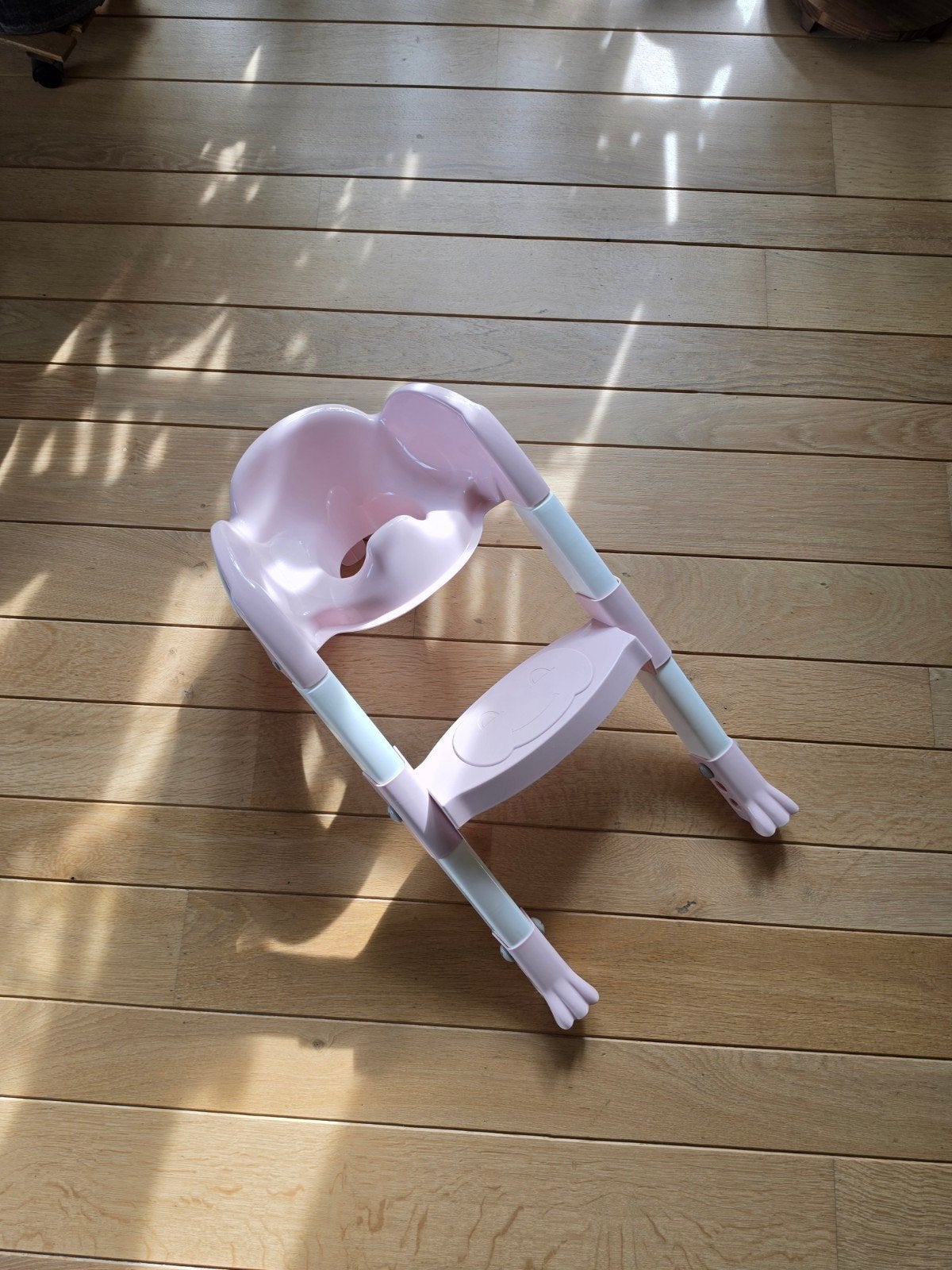 Handige wc-verkleiner / toilet trainer met opstapje – Roze /, Ophalen, Zo goed als nieuw