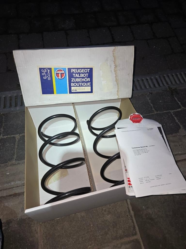 Peugeot 205 Diesel set verlangingsveren Eibach NIEUW, Ophalen of Verzenden, Nieuw, Peugeot