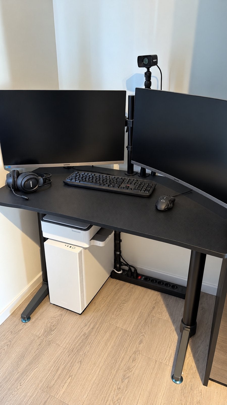 Gaming pc + 1 scherm te koop, Ophalen, Zo goed als nieuw