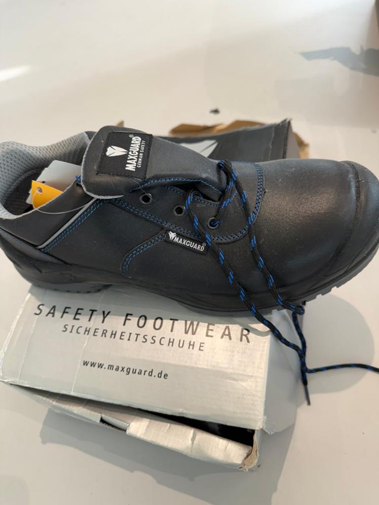 Veiling-Werkschoenen, Kleding | Heren, Schoenen, Ophalen of Verzenden, Nieuw, Werkschoenen