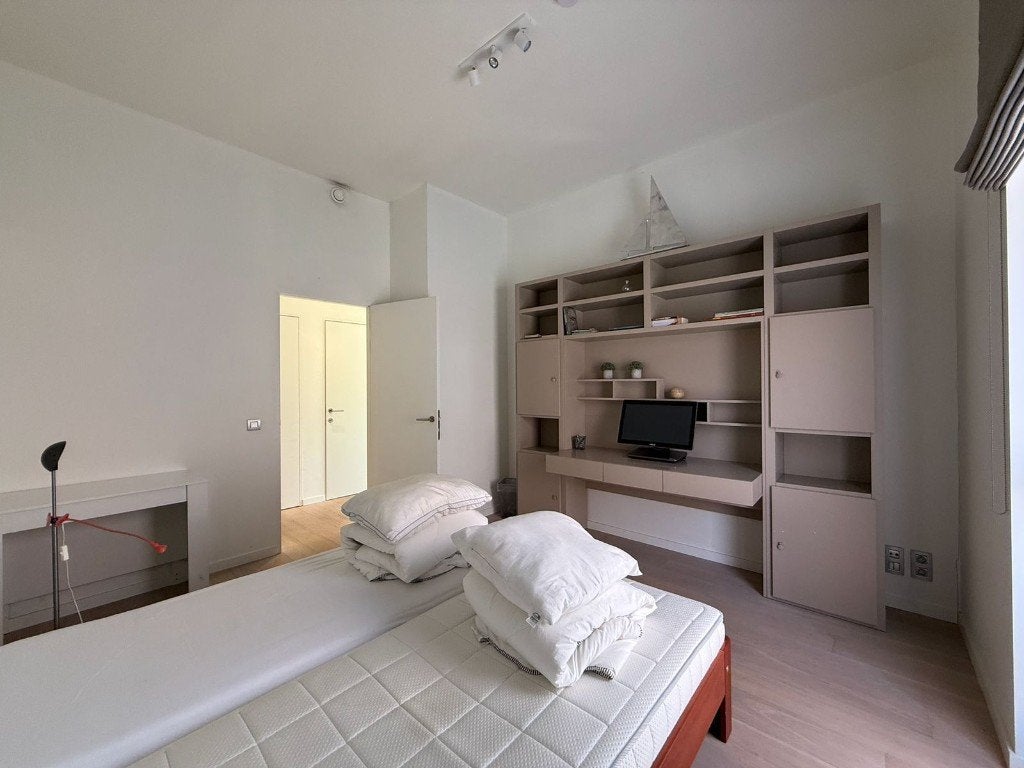 Wandkast, Huis en Inrichting, Kasten | Wandmeubels, Ophalen, 250 tot 300 cm, 200 cm of meer, Overige houtsoorten