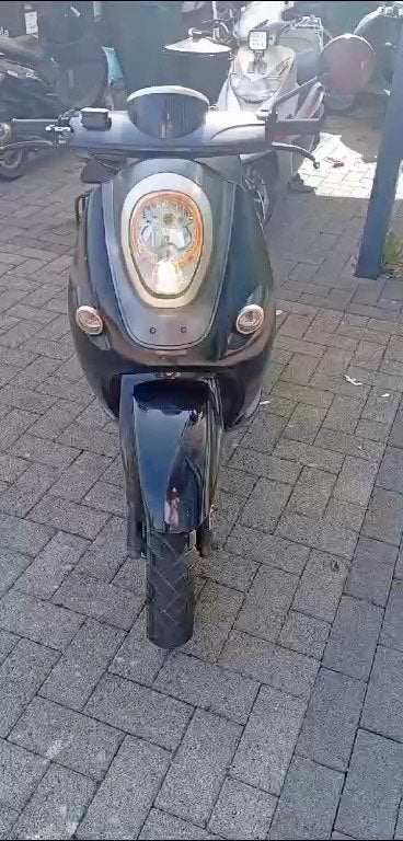 400€ alle papieren, Fietsen en Brommers, Ophalen, Zo goed als nieuw