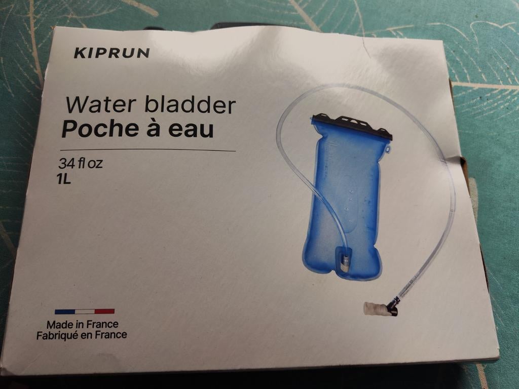 Poche à eau 1 L kiprun, Enlèvement, Neuf