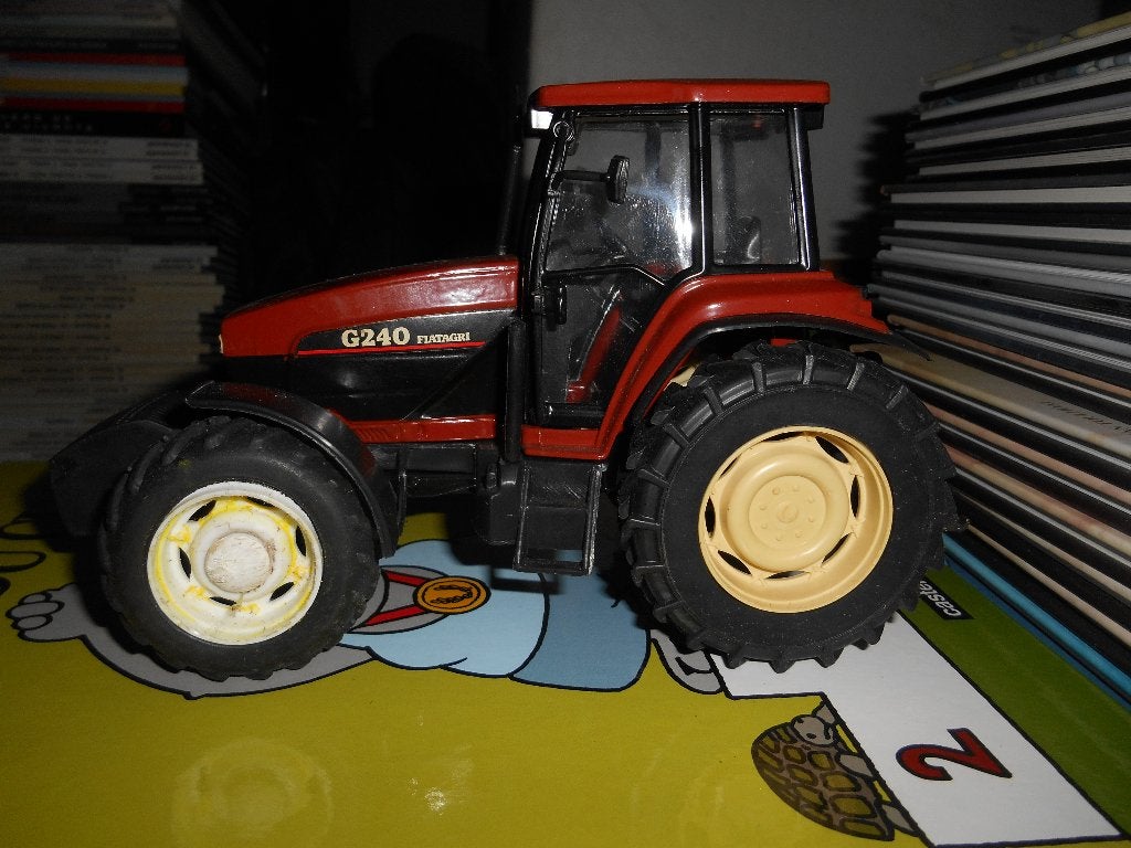 ROS Fiat Agri G240, Hobby en Vrije tijd, Ophalen of Verzenden